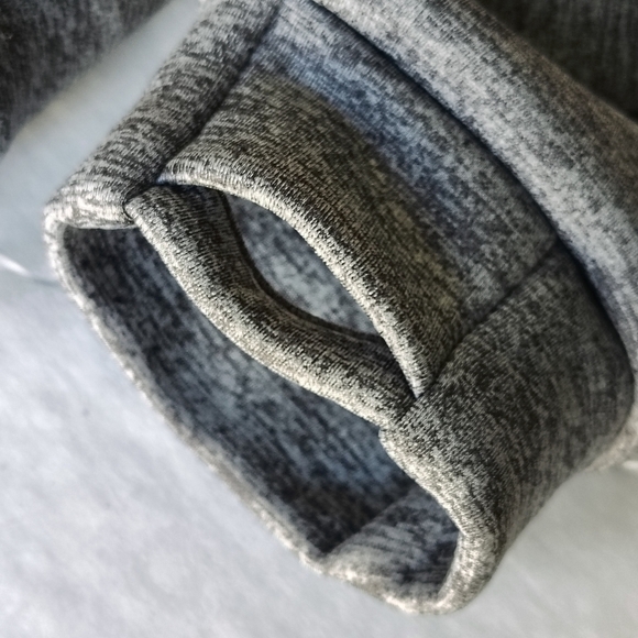 Nike Therma-Fit Hoodie Gray Youth Size XL Sweatshirt Thumb Holes Stain Repel - Picture 7 of 16